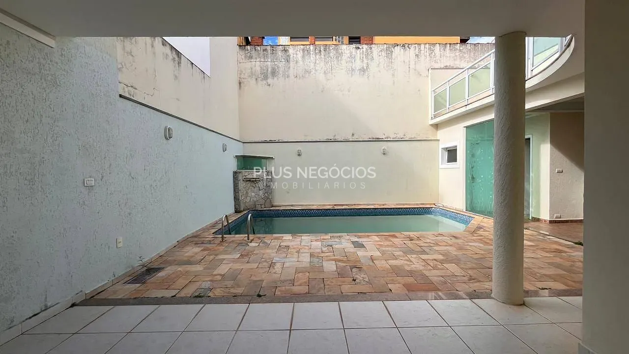 Casa, 3 quartos, 309 m² - Foto 33