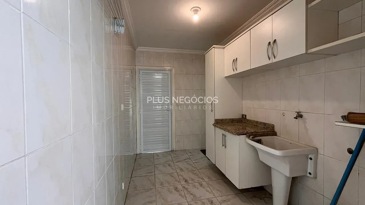 Casa, 3 quartos, 309 m² - Foto 35
