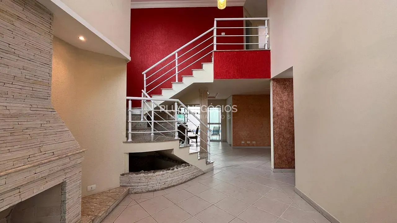 Casa, 3 quartos, 309 m² - Foto 2