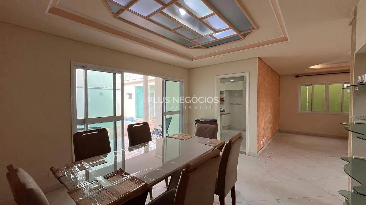Casa, 3 quartos, 309 m² - Foto 8