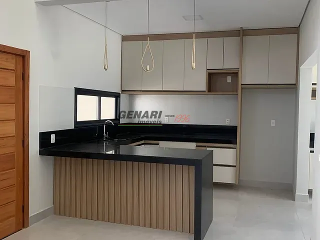 Casa com 150m² 3 quartos e 2 banheiros, à venda, no bairro Parque Barnabé em Indaiatuba
