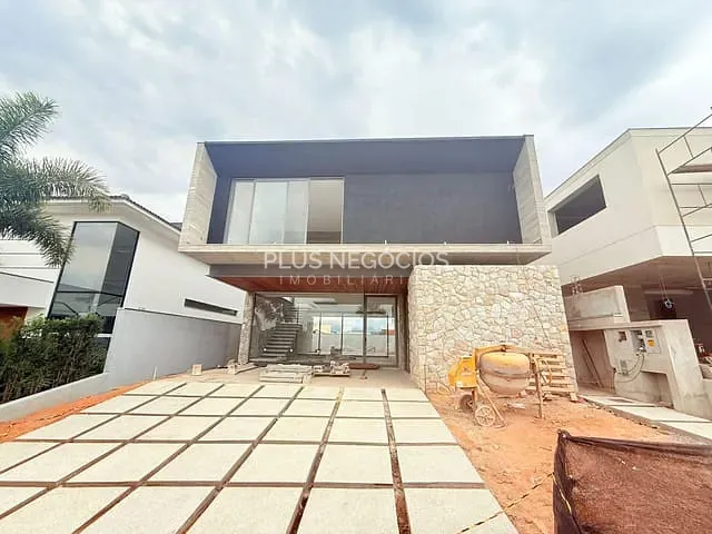 Casa com 420m² 4 quartos e 6 banheiros, à venda, no bairro Alphaville Nova Esplanada em Votorantim