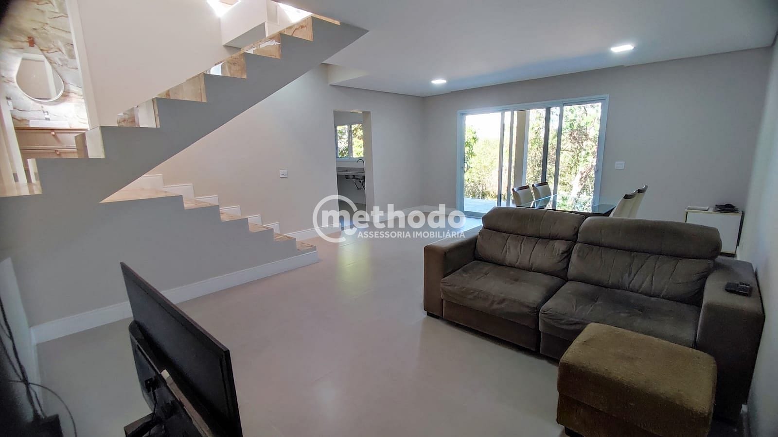 Casa, 3 quartos, 207 m² - Foto 4