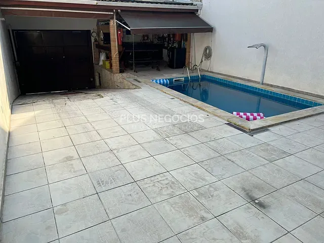 Casa com 272m² 3 quartos e 2 banheiros, à venda, no bairro Jardim Piazza di Roma em Sorocaba