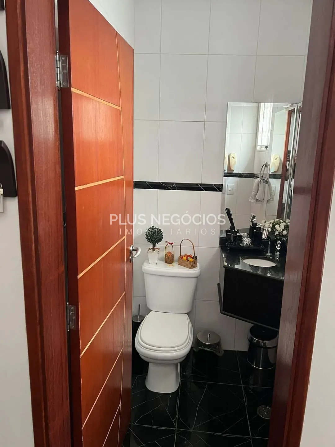 Casa, 3 quartos, 245 m² - Foto 22