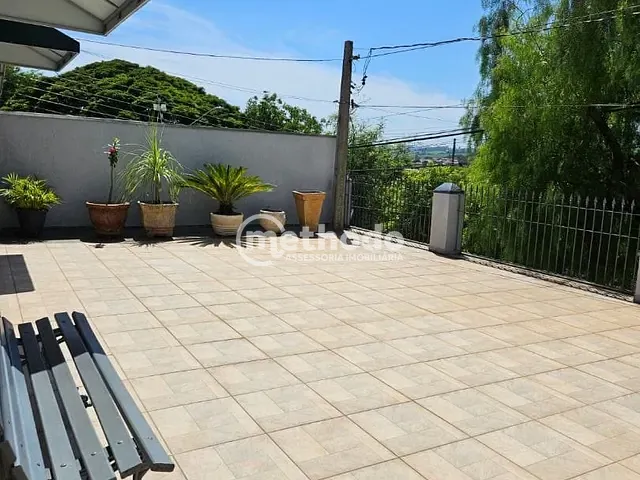 Casa com 288m² 3 quartos e 1 banheiro, à venda, no bairro Jardim Santana em Campinas
