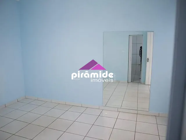Casa com 250m², à venda, no bairro Centro em São José dos Campos