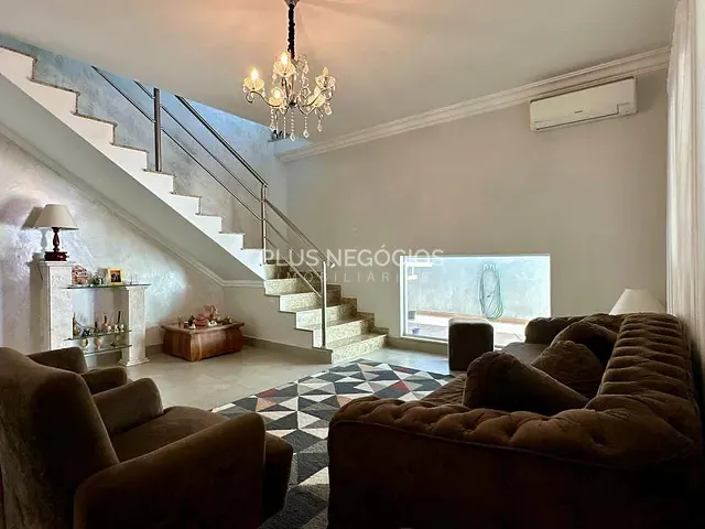 Casa com 310m² 4 quartos e 4 banheiros, à venda, no bairro Parque Residencial Villa dos Inglezes em Sorocaba