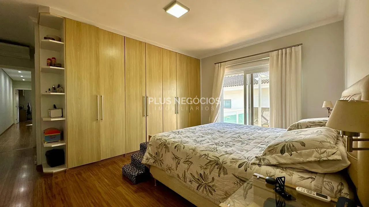 Casa, 4 quartos, 320 m² - Foto 28