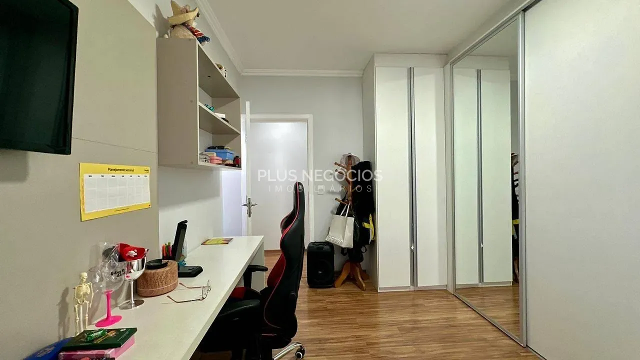 Casa, 4 quartos, 320 m² - Foto 41