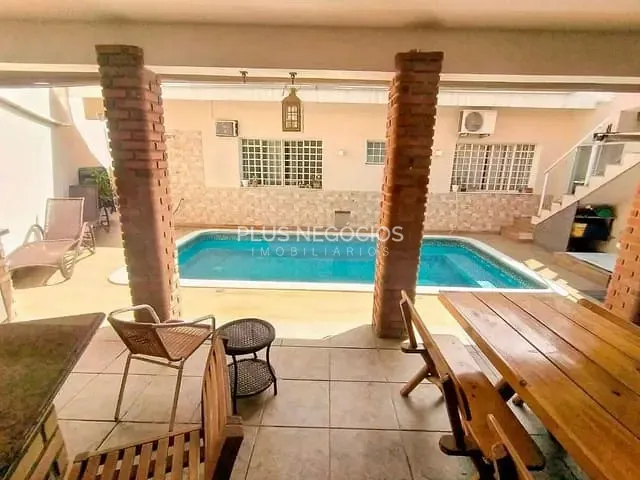 Casa com 361m² 4 quartos e 4 banheiros, à venda, no bairro Jardim Paraíso em Votorantim