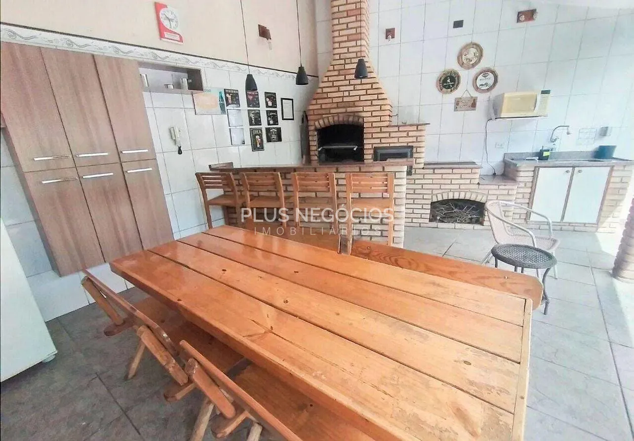 Casa, 4 quartos, 330 m² - Foto 11