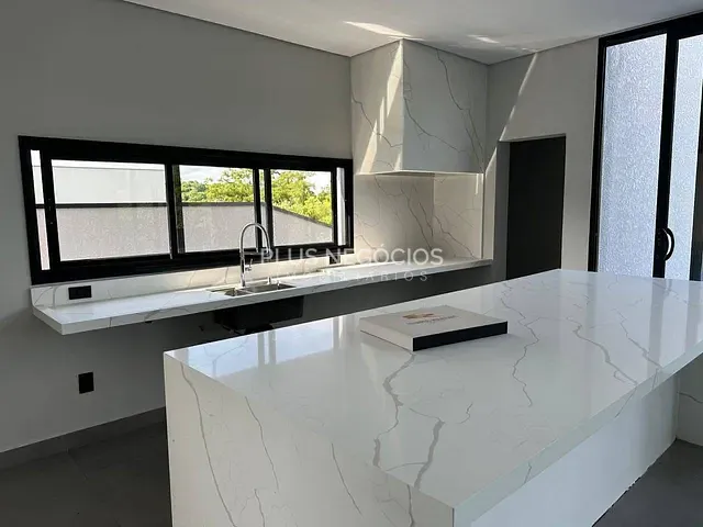 Casa com 474m² 3 quartos e 5 banheiros, à venda, no bairro Alphaville Nova Esplanada em Votorantim