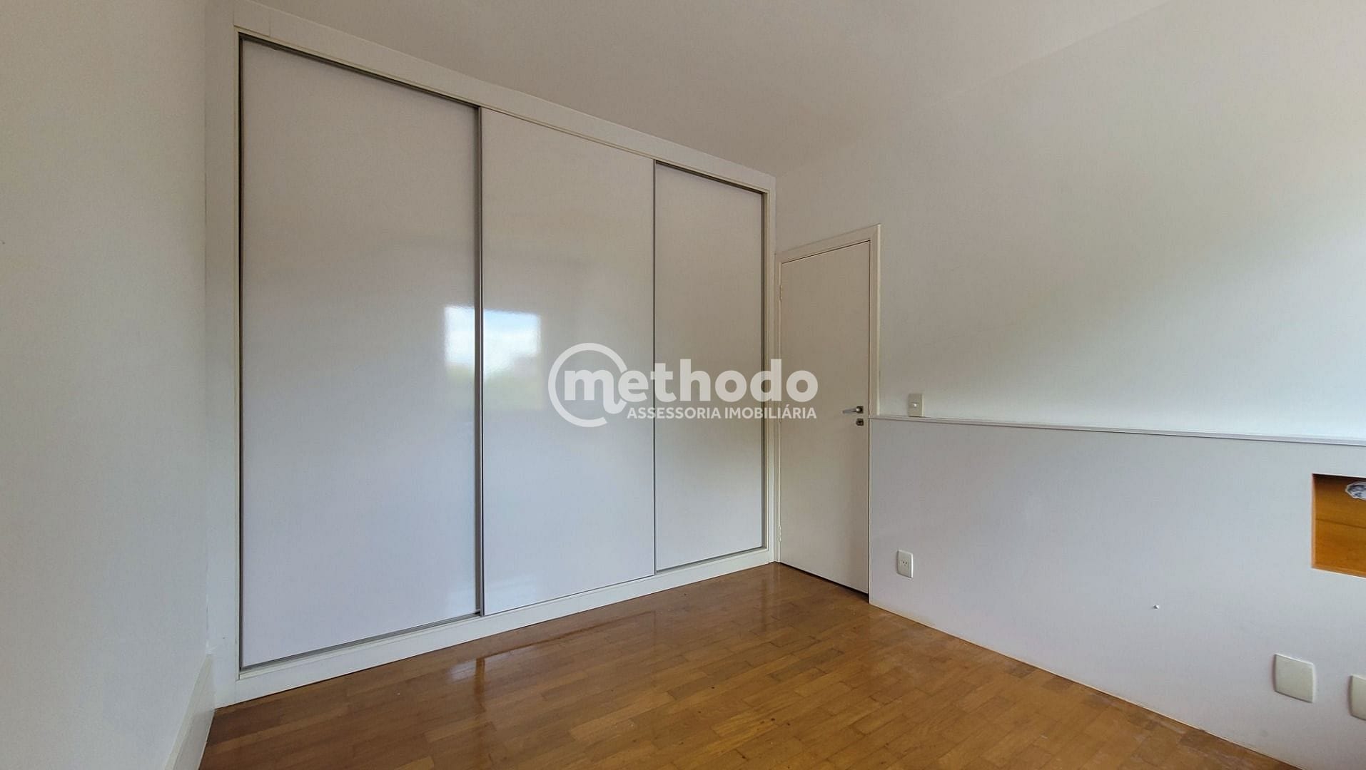Casa, 4 quartos, 380 m² - Foto 29