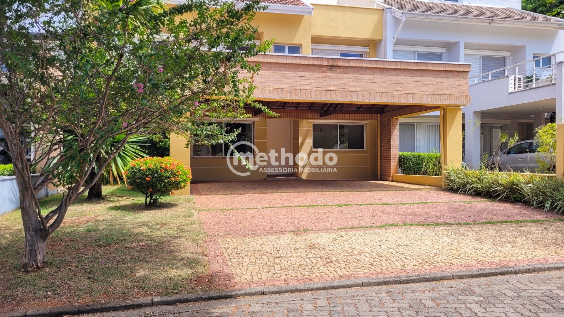 Casa, 4 quartos, 380 m² - Foto 1