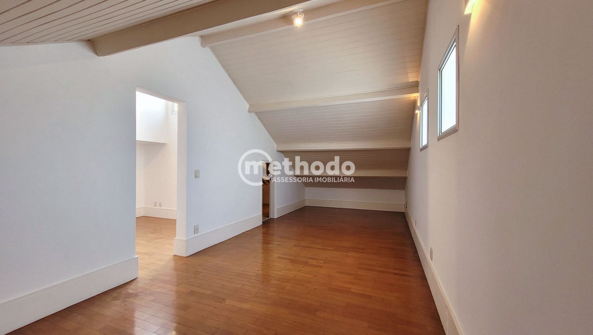 Casa, 4 quartos, 380 m² - Foto 43