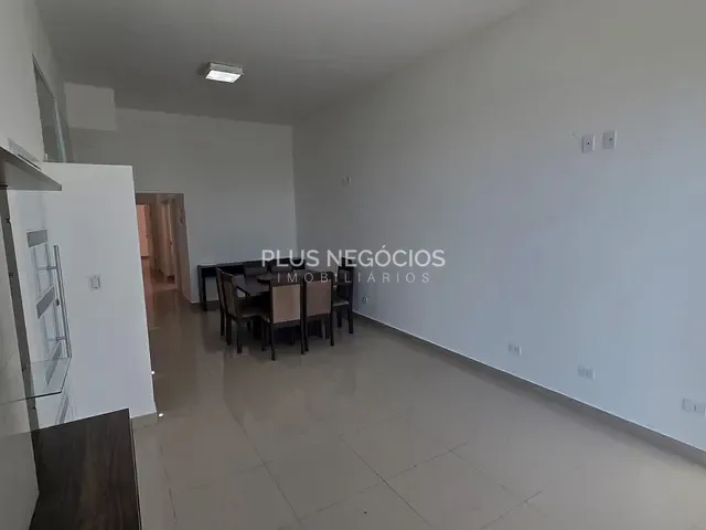 Casa com 200m² 4 quartos e 4 banheiros, à venda ou para alugar, no bairro Wanel Ville em Sorocaba