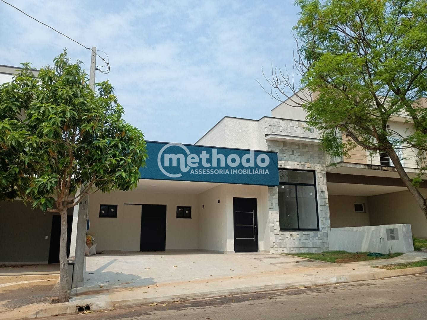 Casa, 3 quartos, 162 m² - Foto 1