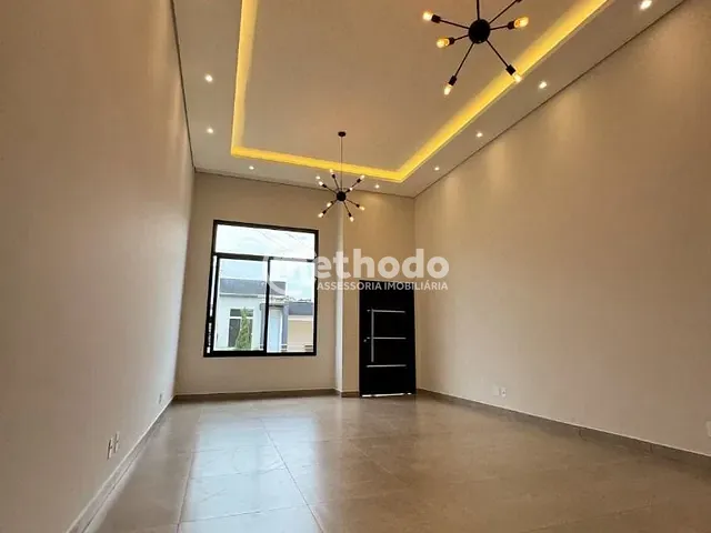 Casa com 250m² 3 quartos e 2 banheiros, à venda, no bairro Parque Olívio Franceschini em Hortolândia
