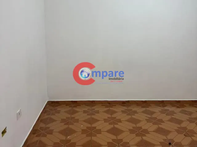Casa 1 quarto e 1 banheiro, para alugar, no bairro Cidade Tupinambá em Guarulhos