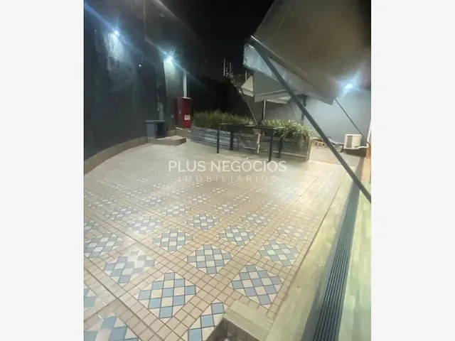 Casa com 305m² 3 quartos e 3 banheiros, à venda, no bairro Jardim Santa Rosália em Sorocaba