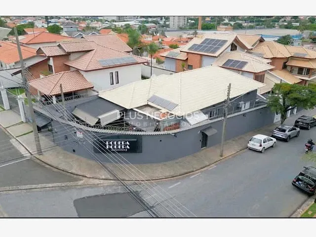 Casa com 305m² 3 quartos e 3 banheiros, à venda, no bairro Jardim Santa Rosália em Sorocaba