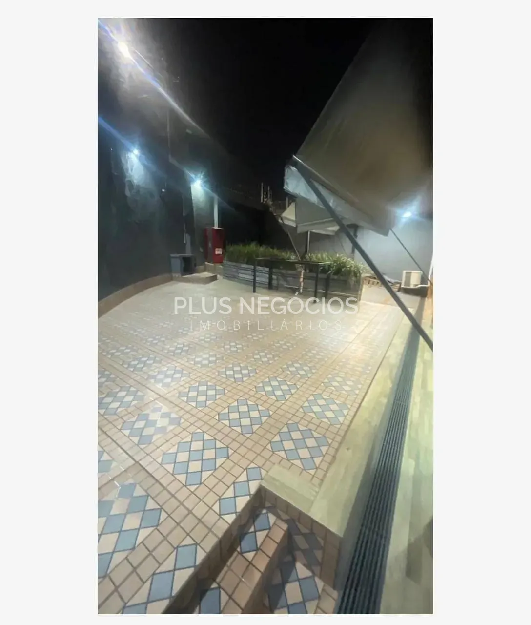 Casa, 3 quartos, 305 m² - Foto 4