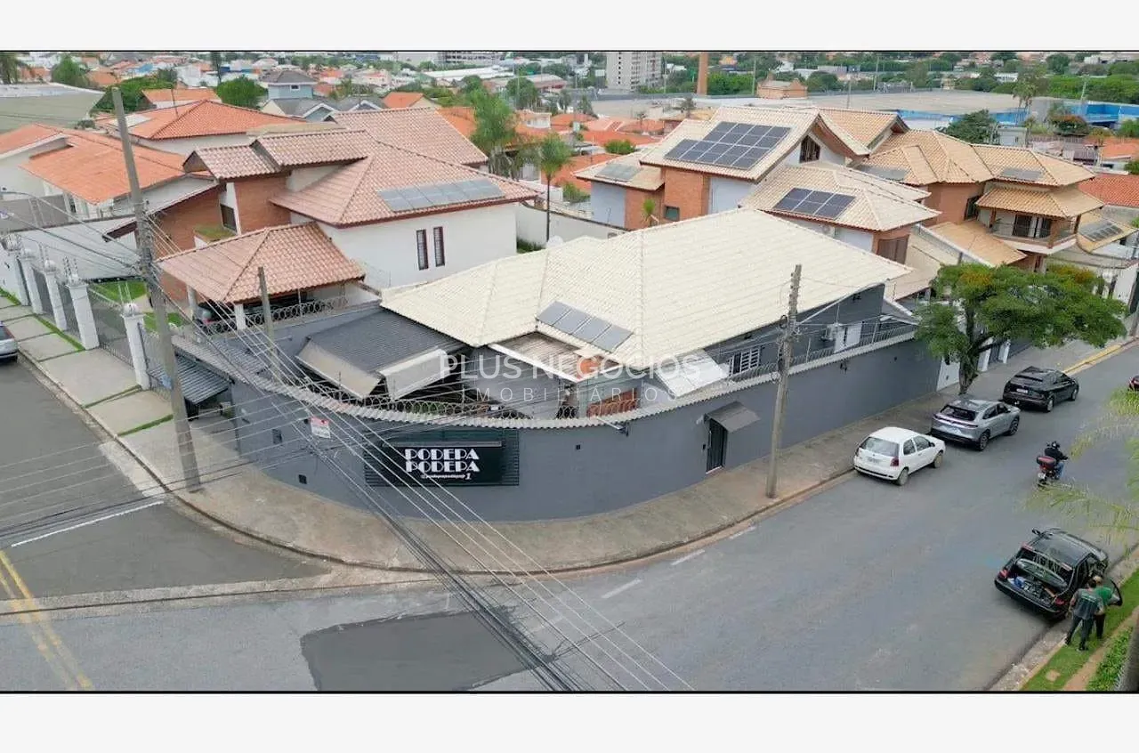 Casa, 3 quartos, 305 m² - Foto 2