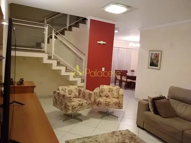 Casa com 250m² 3 quartos e 5 banheiros, à venda, no bairro Jardim Maria Augusta em Taubaté