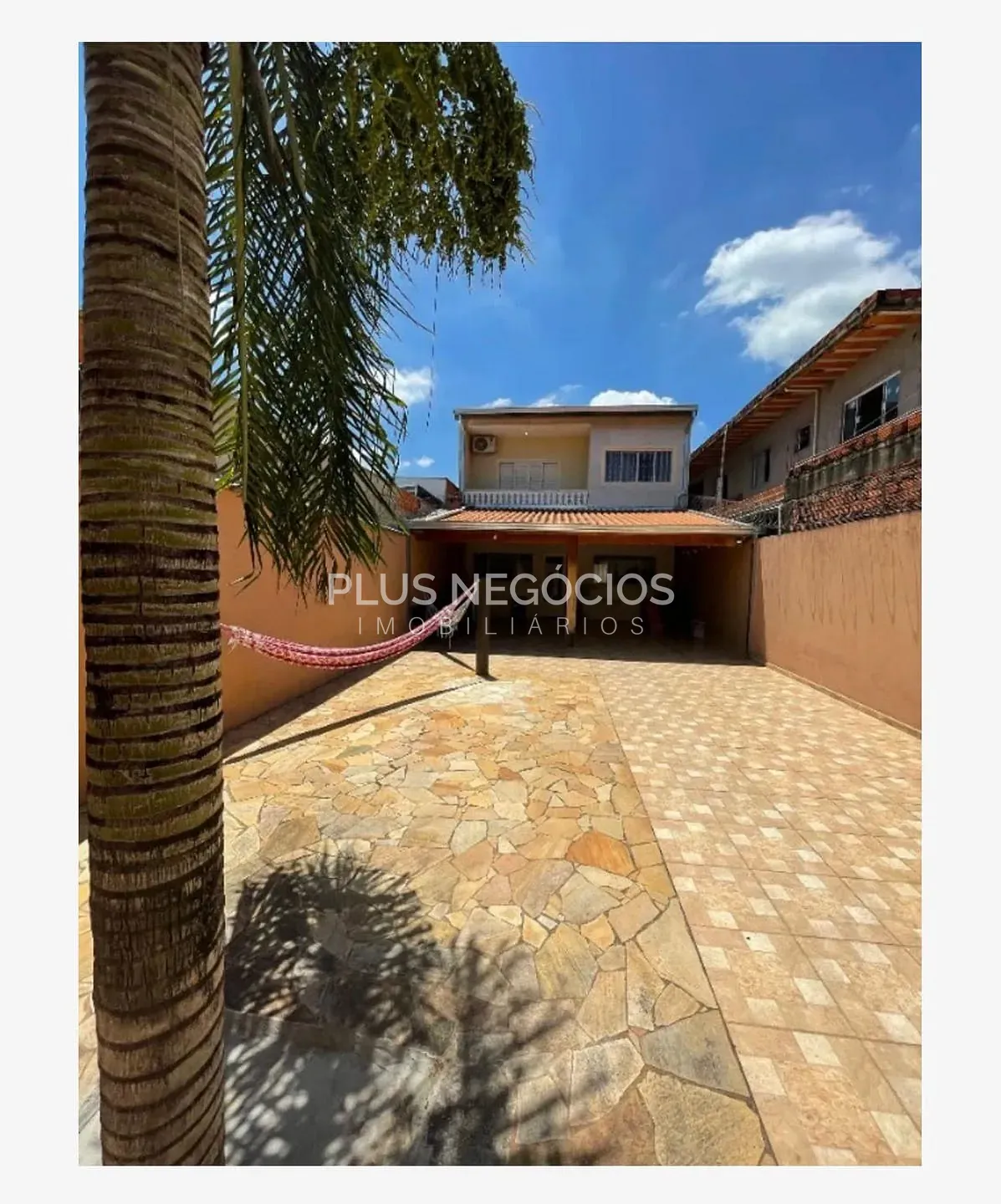 Casa, 2 quartos, 93 m² - Foto 1