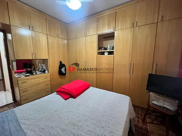 Casa 3 quartos e 2 banheiros, à venda, no bairro Olímpico em São Caetano do Sul