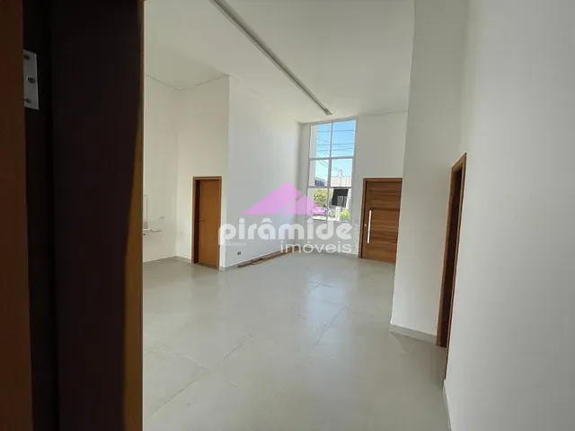 Casa com 300m² 3 quartos e 1 banheiro, à venda, no bairro Condomínio Terras do Vale em Caçapava