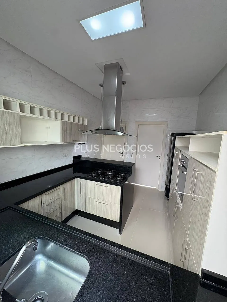 Casa, 4 quartos, 427 m² - Foto 9