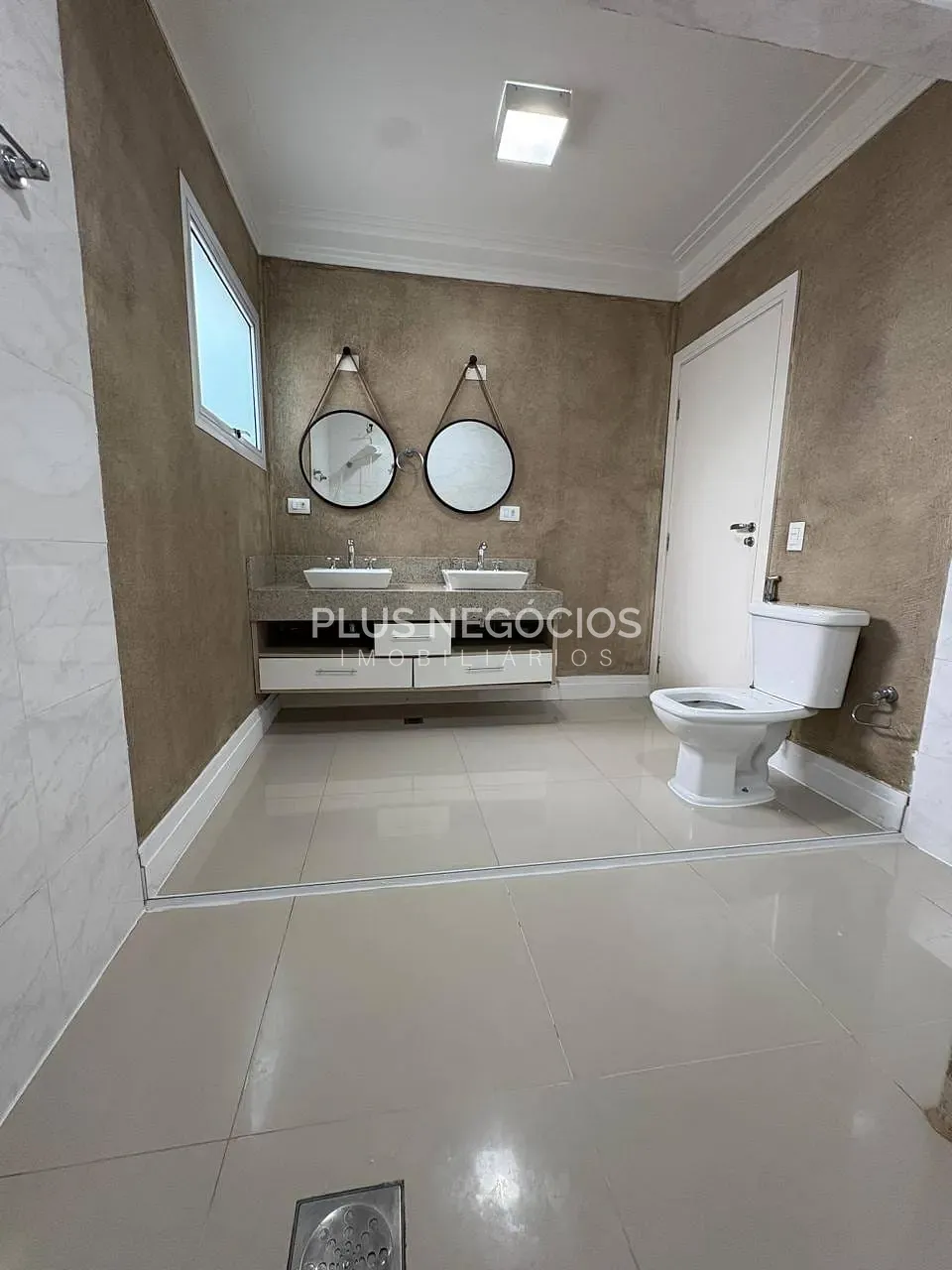 Casa, 4 quartos, 427 m² - Foto 38