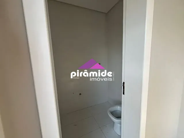 Casa com 640m² 4 quartos e 7 banheiros, à venda, no bairro Urbanova em São José dos Campos
