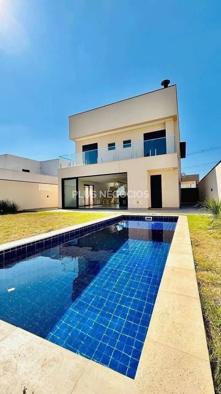 Casa, 3 quartos, 211 m² - Foto 1