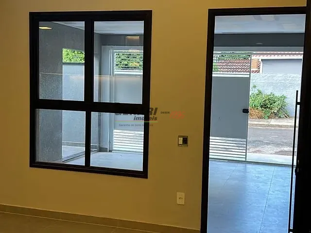 Casa com 125m² 3 quartos e 3 banheiros, à venda, no bairro Vila Avaí em Indaiatuba
