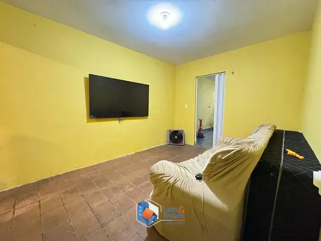Casa com 150m² 5 quartos e 2 banheiros, à venda, no bairro Jardim Santa Adélia em São Paulo