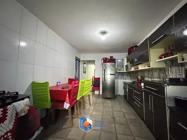 Casa com 150m² 5 quartos e 2 banheiros, à venda, no bairro Jardim Santa Adélia em São Paulo