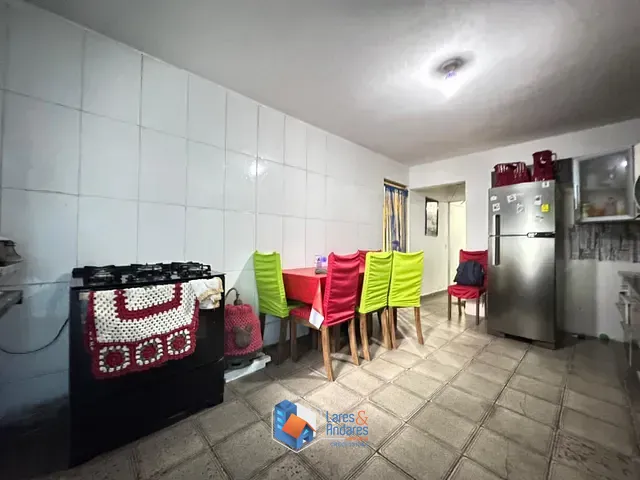Casa com 150m² 5 quartos e 2 banheiros, à venda, no bairro Jardim Santa Adélia em São Paulo