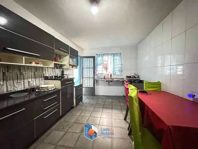 Casa com 150m² 5 quartos e 2 banheiros, à venda, no bairro Jardim Santa Adélia em São Paulo