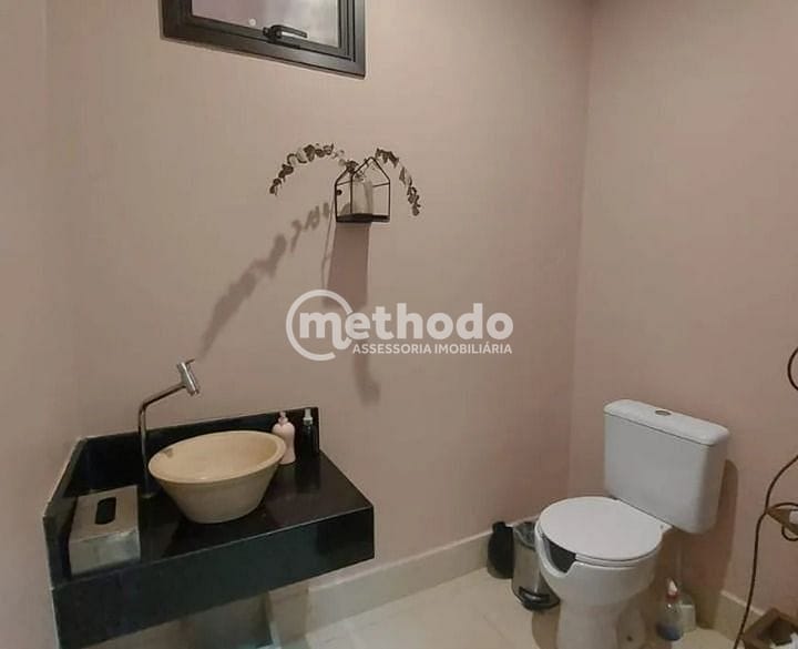 Casa, 9 quartos, 180 m² - Foto 1