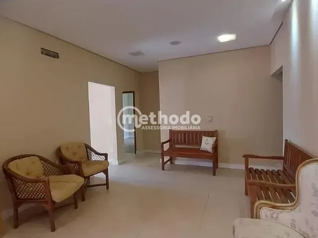 Casa com 32300m² 9 quartos e 4 banheiros, à venda, no bairro Jardim Flamboyant em Campinas