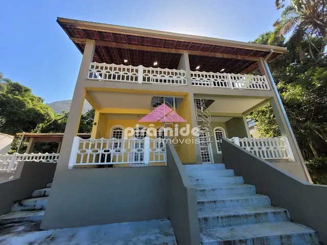 Casa com 518m² 4 quartos e 4 banheiros, à venda, no bairro Lagoinha em Ubatuba