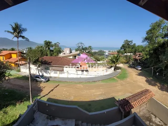Casa com 518m² 4 quartos e 4 banheiros, à venda, no bairro Lagoinha em Ubatuba