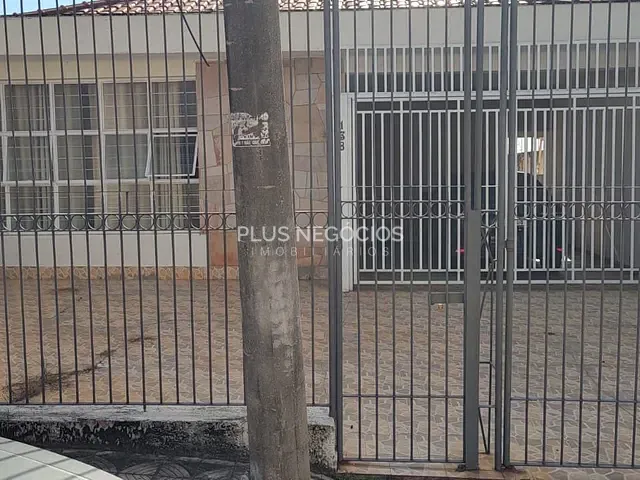 Casa com 300m² 5 quartos e 3 banheiros, à venda, no bairro Jardim Vera Cruz em Sorocaba