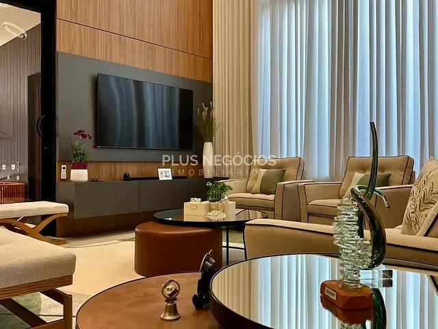 Casa com 1000m² 4 quartos e 6 banheiros, à venda, no bairro Parque Reserva Fazenda Imperial em Sorocaba