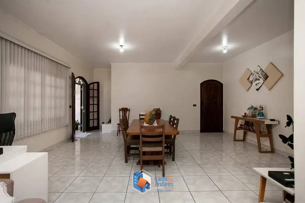Casa, 3 quartos, 313 m² - Foto 4