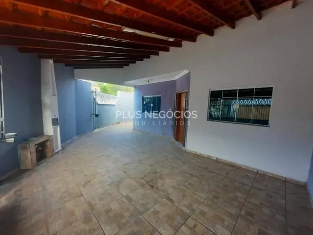 Casa com 213m² 2 quartos e 3 banheiros, à venda, no bairro Jardim das Azaléias em Sorocaba