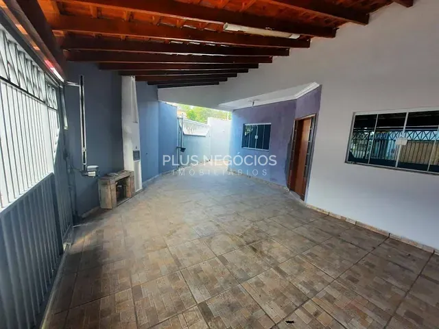 Casa com 213m² 2 quartos e 3 banheiros, à venda, no bairro Jardim das Azaléias em Sorocaba